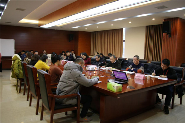 市古鎮(zhèn)投資公司黨總支召開“不忘初心、牢記使命”主題教育總結(jié)大會