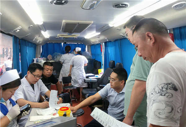 高溫不懼，愛心不止！市古鎮(zhèn)投資公司組織開展無償獻(xiàn)血活動(dòng)