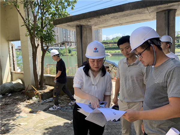 謝瑋調(diào)研指導三閭廟片區(qū)申遺工作